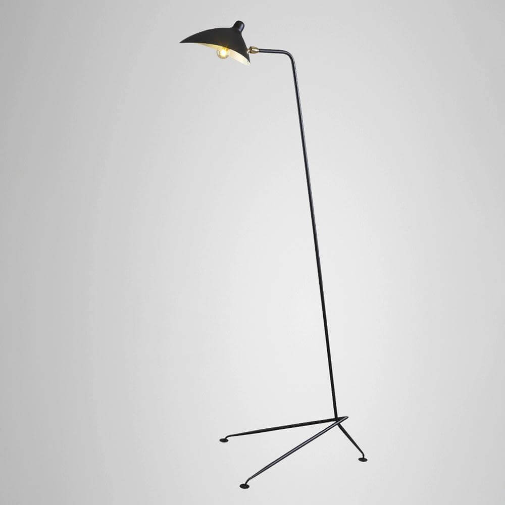 Elegant Tre-armet Gulvlampe