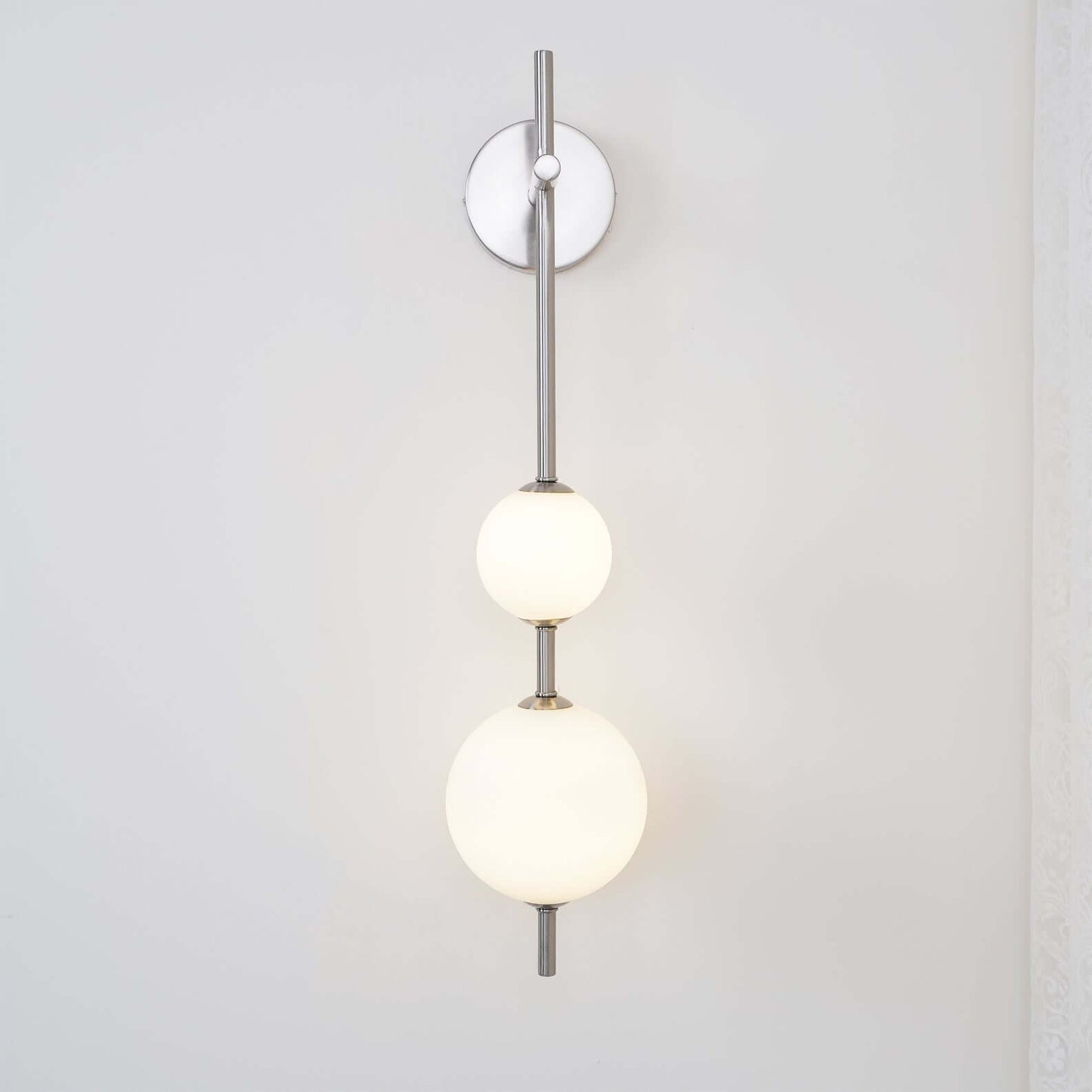 Elegant Vertikal Vegglampe i Glass