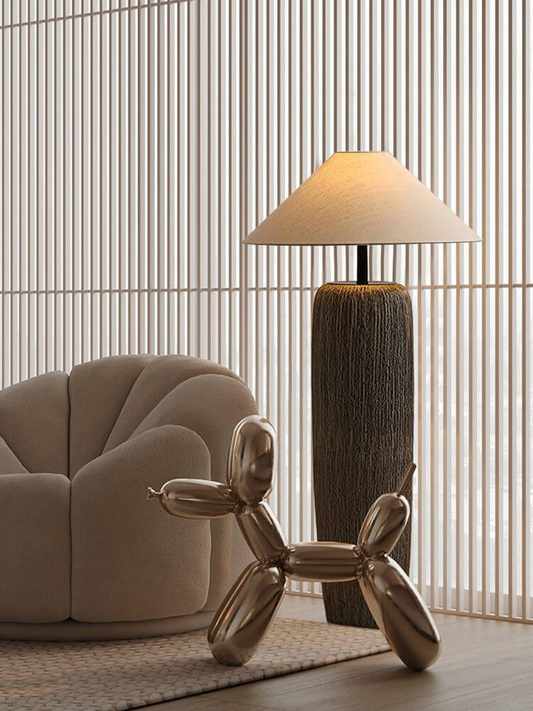 Rustikk Gulvlampe i Tre - Elegant & Funksjonell Belysning