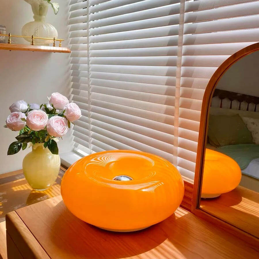 Stilren Donut Bord- eller Vegglampe