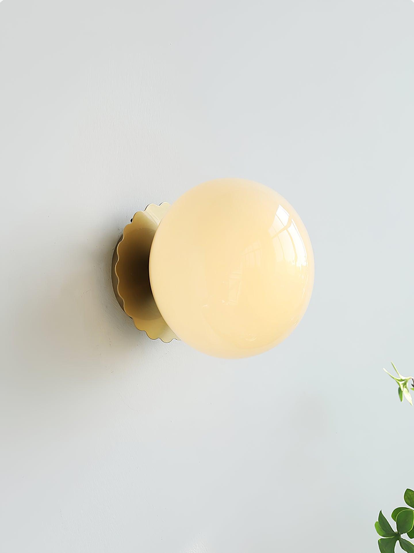 Elegant Bordlampe med Glasskjerm - Modern Hjembelysning