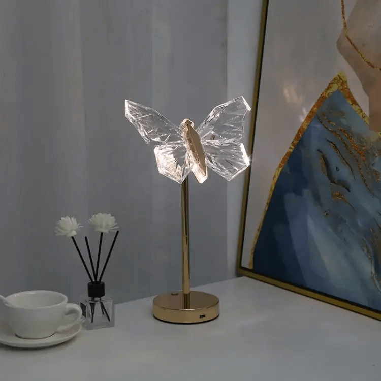 Elegant Krystall Bordlampe med Sommerfuglmotiv