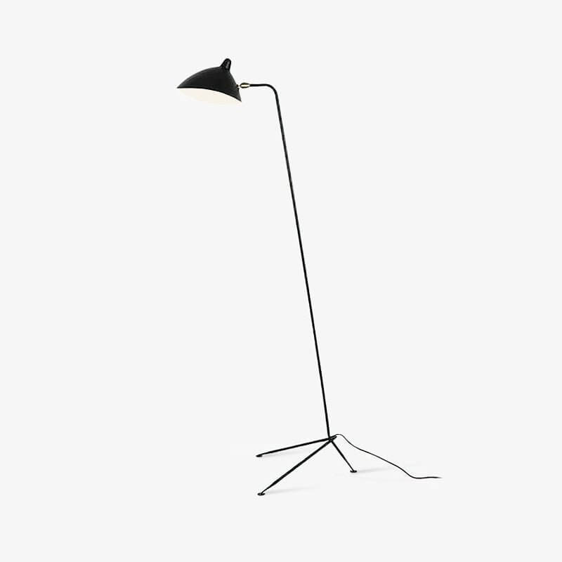 Elegant Tre-armet Gulvlampe