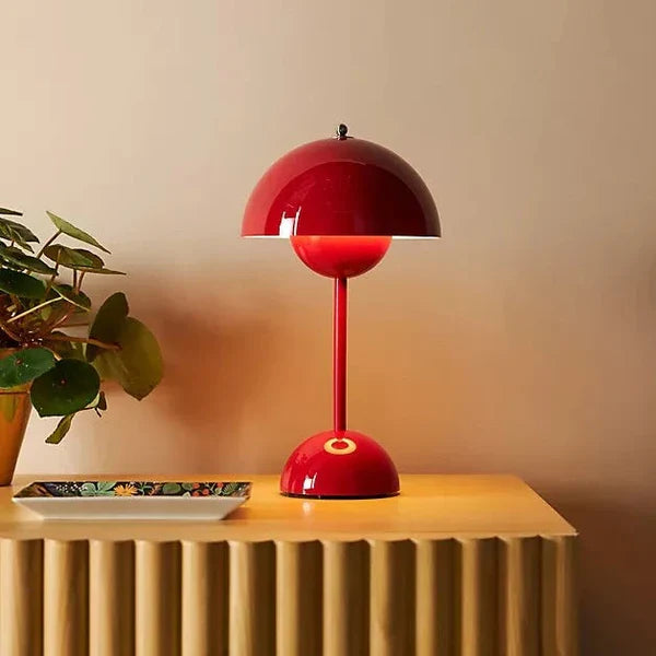 Ingrid | LED-bordlampe i retrodesign