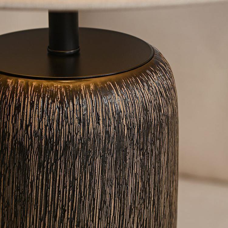 Rustikk Gulvlampe i Tre - Elegant & Funksjonell Belysning