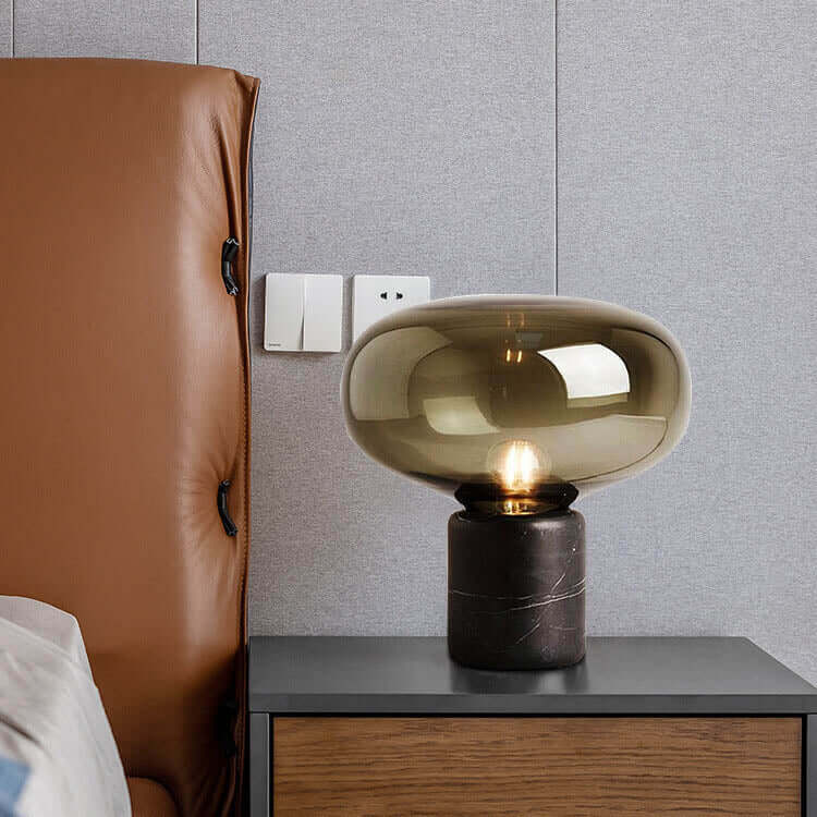 Elegant Bordlampe - Moderne Belysning