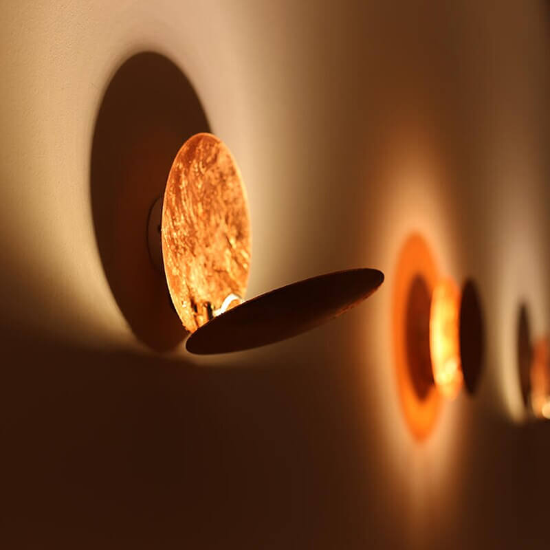 Elegant Vegglampe - Solformørkelse Design