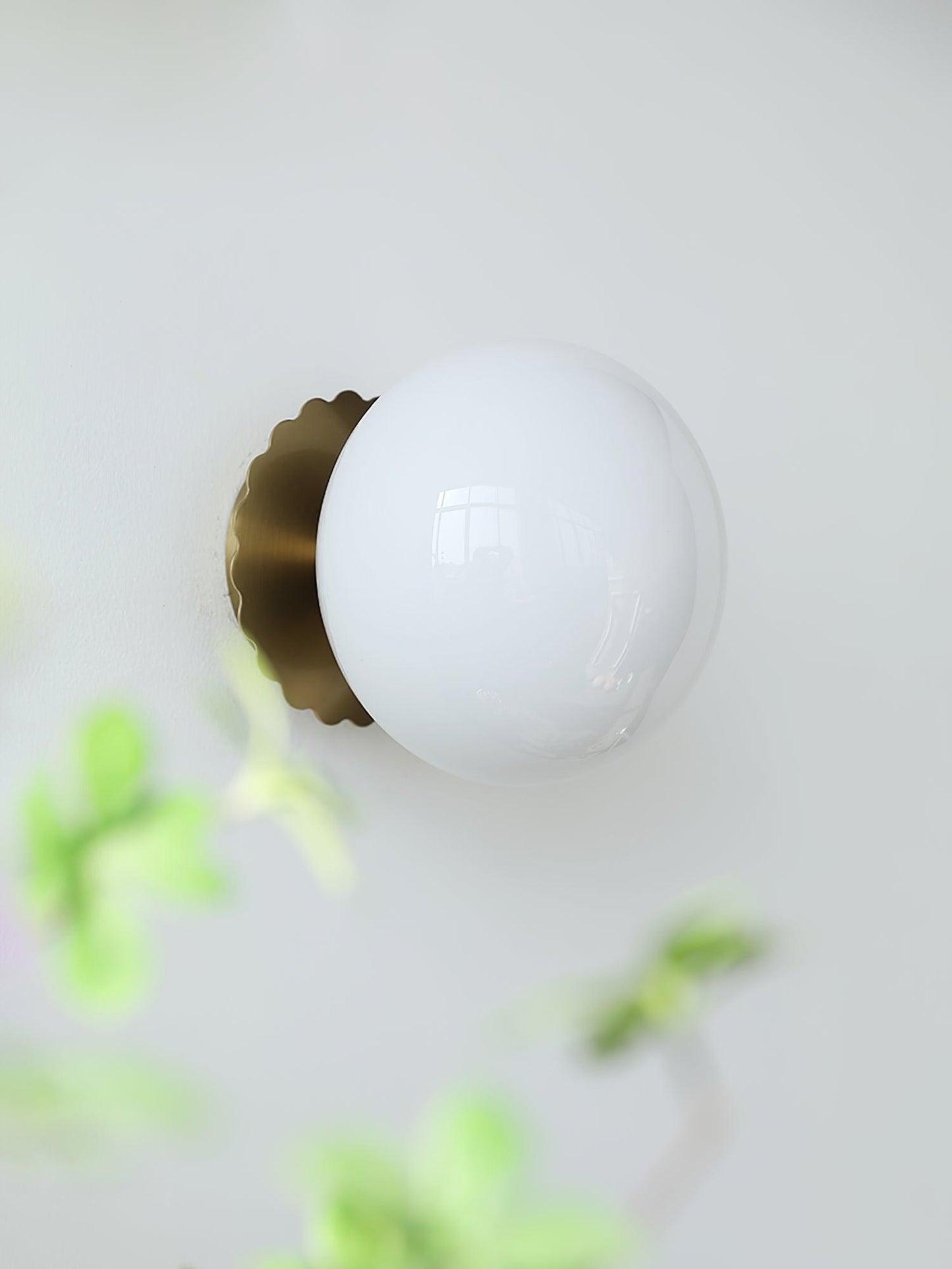 Elegant Bordlampe med Glasskjerm - Modern Hjembelysning