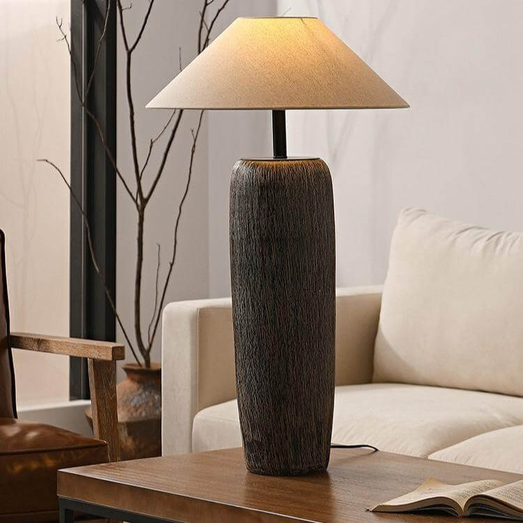 Rustikk Gulvlampe i Tre - Elegant & Funksjonell Belysning