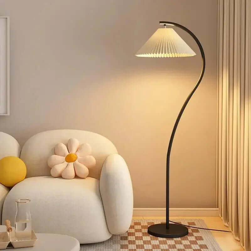 Elegant LED Gulvlampe – Stoffdesign