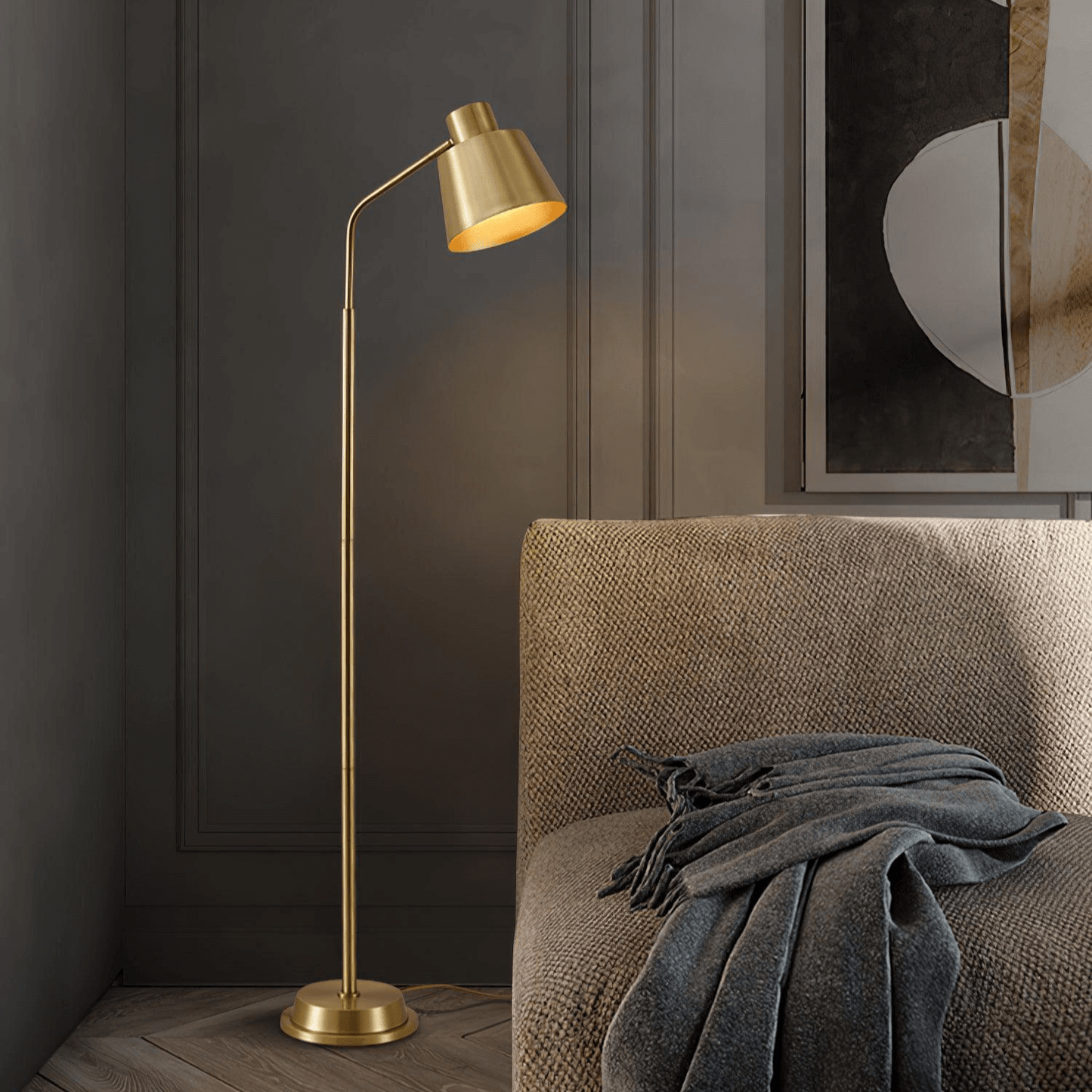 Elegant Gulvlampe i Messing - Moderne Design