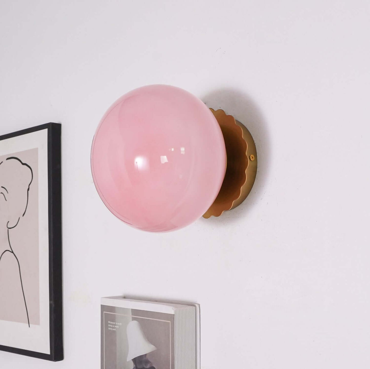 Elegant Bordlampe med Glasskjerm - Modern Hjembelysning